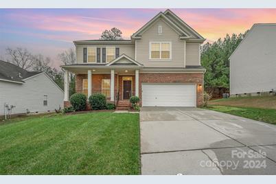 1649 Moss Creek Drive, Harrisburg, NC 28075 - Photo 1