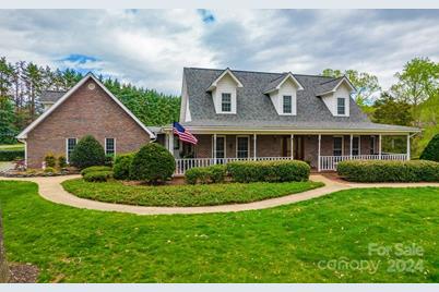 1456 Peaceful Valley Drive - Photo 1