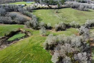 4800 Hula Dr, Heath Springs, SC 29058 - Photo 1