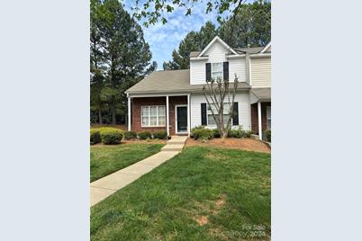 11566 Retriever Way, Charlotte, NC 28269 - Photo 1