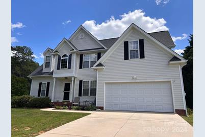 601 Coventry Drive, Albemarle, NC 28001 - Photo 1