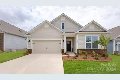 505 Fox Cove Road, Hendersonville, NC 28792 - Photo 1