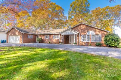 7589 Monbo Road, Catawba, NC 28609 - Photo 1