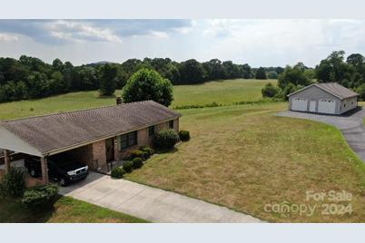 3266 Eckard Creek Circle, Connelly Springs, NC 28612 - Photo 1