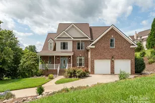 209 Velvet Ln, Weaverville, NC 28787 - Photo 1