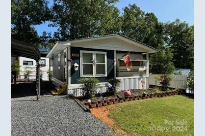 126 Deer Park Road, Mount Gilead, NC 27306 - Photo 1