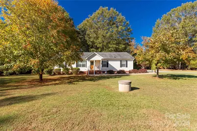 4677 Ramsey Road, Sharon, SC 29742 - Photo 1