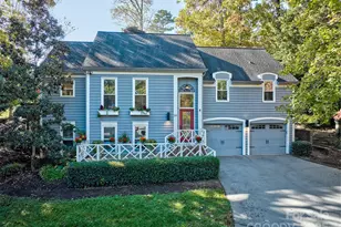 94 Heritage Dr, Lake Wylie, SC 29710 - Photo 1