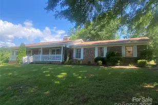 1126 Watermill Rd, Morganton, NC 28655 - Photo 1