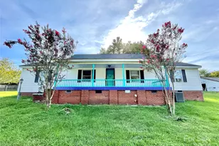 142 Swink St SW, Concord, NC 28027 - Photo 1