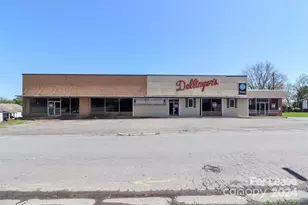 103 N Brady Ave, Newton, NC 28658 - Photo 1