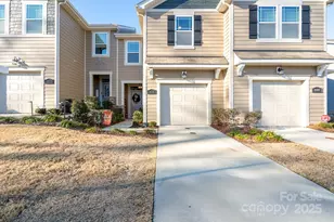 18106 Pear Hawthorne Dr, Huntersville, NC 28078 - Photo 1