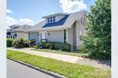 233 Davie Avenue, Statesville, NC 28677 - Photo 1