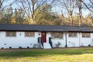 6726 Lockhart Rd, Sharon, SC 29742 - Photo 1