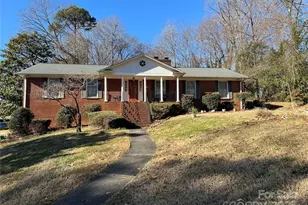 319 N Peterson St, Stanley, NC 28164 - Photo 1