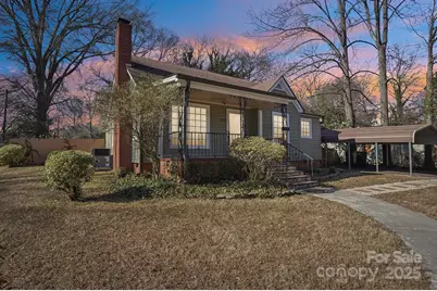 542 Ambassador Street, Charlotte, NC 28208 - Photo 1
