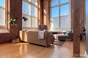 201 S Hoskins Rd, Charlotte, NC 28208 - Photo 1