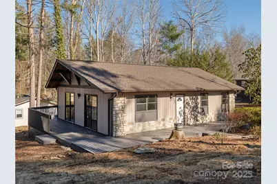 112 Louisiana Avenue, Hendersonville, NC 28739 - Photo 1