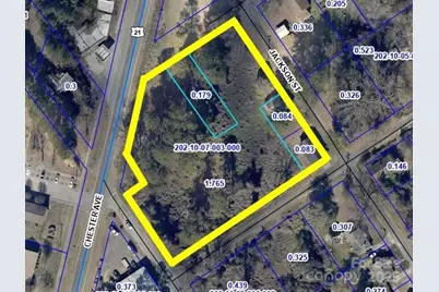 15 Catawba Avenue, Great Falls, SC 29055 - Photo 1