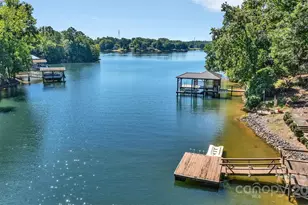 1077 Gauguin Ln, Tega Cay, SC 29708 - Photo 1