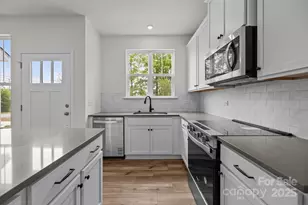 4113 Walking Ridge Rd, Charlotte, NC 28208 - Photo 1