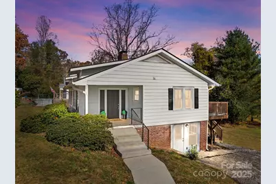 706 Rhodes Park Drive, Hendersonville, NC 28791 - Photo 1