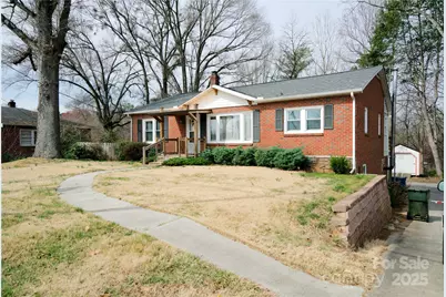 3039 N Center Street, Hickory, NC 28601 - Photo 1