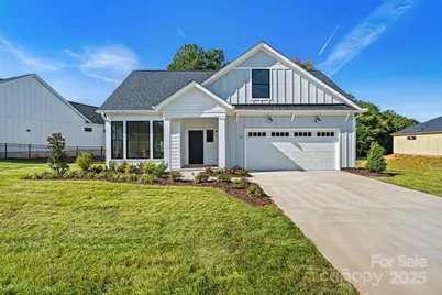 114 Alenda Lux Circle, Mooresville, NC 28115 - Photo 1