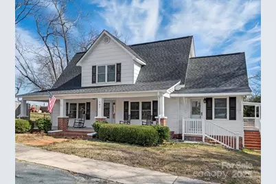 107 S Pine Street, Pageland, SC 29728 - Photo 1