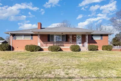 290 S Enochville Avenue, Kannapolis, NC 28081 - Photo 1