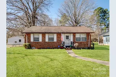 506 Bond Street, Cherryville, NC 28021 - Photo 1