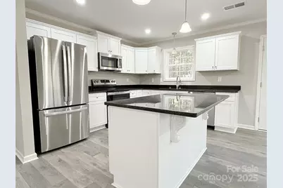 553 Wateree Street, Lancaster, SC 29720 - Photo 1