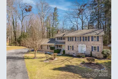 4 Bridle Path Court, Hendersonville, NC 28791 - Photo 1