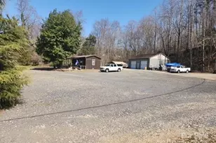 2169 Shelton Ave, Statesville, NC 28677 - Photo 1