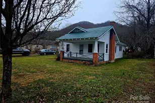 999 Chipper Curve Rd, Sylva, NC 28779 - Photo 1