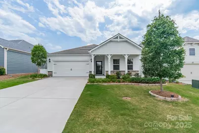 1819 Lotus Lane, Denver, NC 28037 - Photo 1