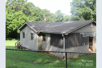 1000 Jl Tyson Drive, Gastonia, NC 28056 - Photo 1