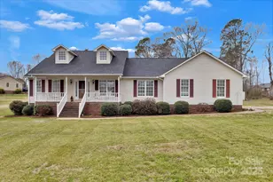 207 Silver Creek Ln, Shelby, NC 28152 - Photo 1