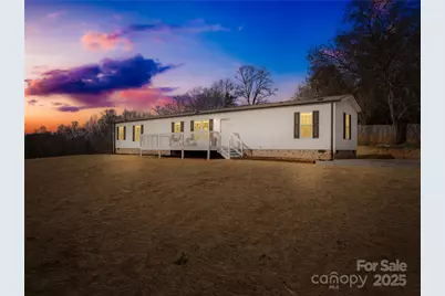 4055 10th Avenue Drive SW, Hickory, NC 28602 - Photo 1