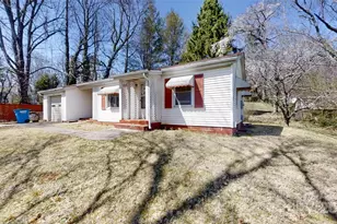 11 Season Ln, Asheville, NC 28805 - Photo 1