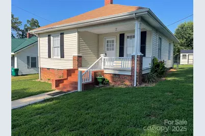 915 Spruce Street, Albemarle, NC 28001 - Photo 1