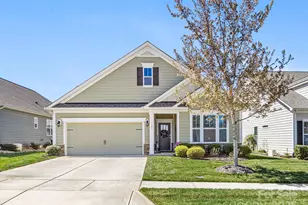 121 Hanks Bluff Dr, Mooresville, NC 28117 - Photo 1