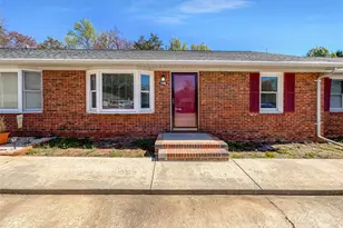 1110 McKinnon Dr, Rock Hill, SC 29732 - Photo 1