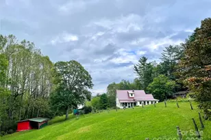 256 Forest Hill Cir, Brevard, NC 28712 - Photo 1