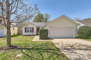 3023 Fairglen Rd, Charlotte, NC 28269 - Photo 1