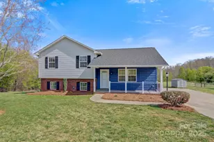 2948 Christy Leigh Dr, Newton, NC 28658 - Photo 1