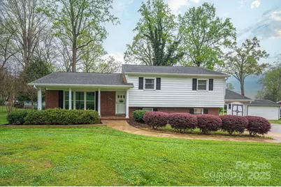 205 Gamble Avenue, Bessemer City, NC 28052 - Photo 1