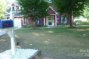 7111 Sythe Ct, Charlotte, NC 28226 - Photo 1