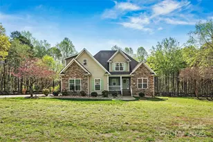 3207 Oak Ridge Cir, Lincolnton, NC 28092 - Photo 1