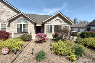 811 Wynnshire Drive, Hickory, NC 28601 - Photo 1